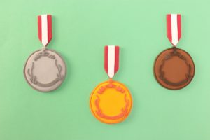 「銅」を英語で何と言う？ブロンズとコッパーの違い。